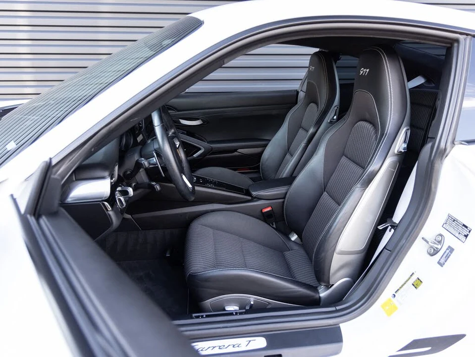2018 Porsche 991 Carrera T - Image 5 of 31