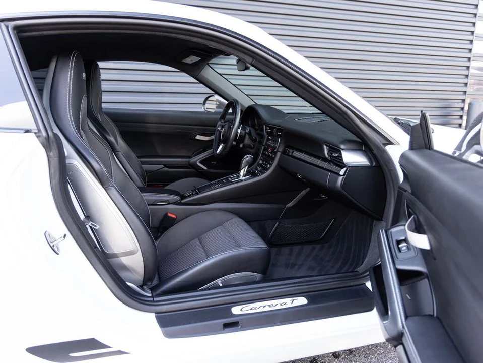 2018 Porsche 991 Carrera T - Image 29 of 31