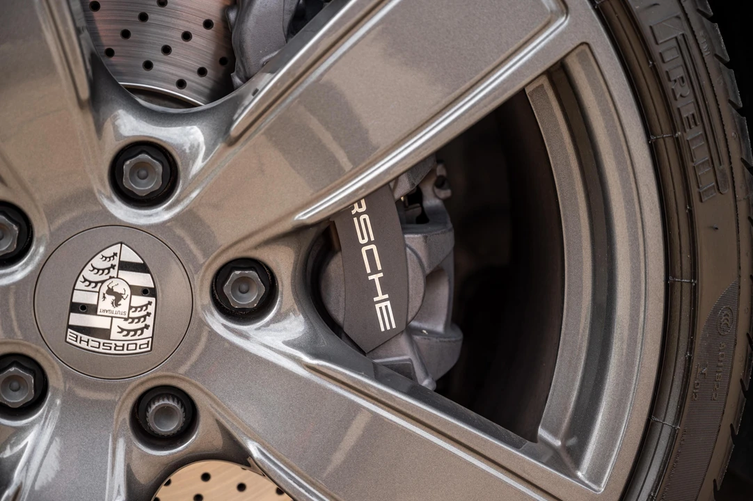 2018 Porsche 991 Carrera T - Image 25 of 31