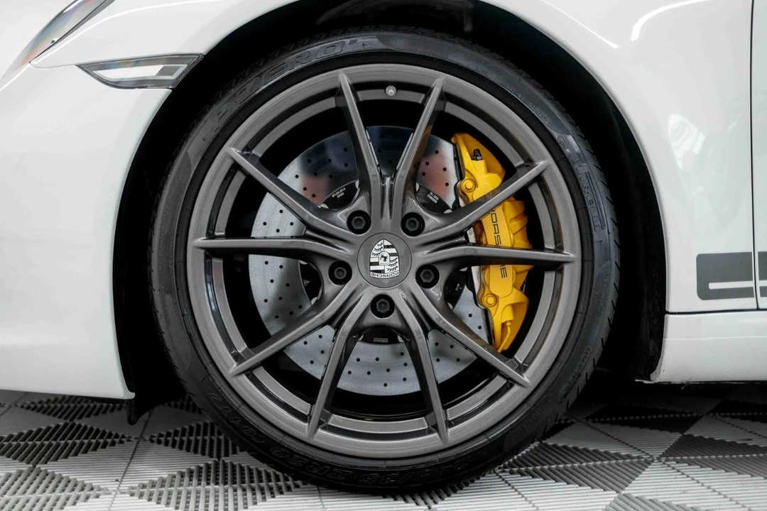 2018 Porsche 991 Carrera T - Image 5 of 31