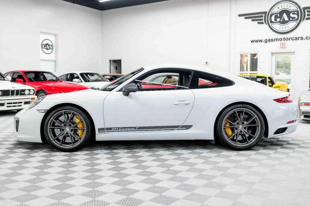 2018 Porsche 991 Carrera T - Image 13 of 31