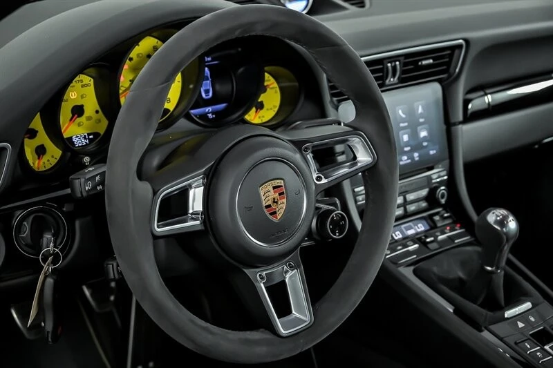2018 Porsche 991 Carrera T - Image 16 of 31
