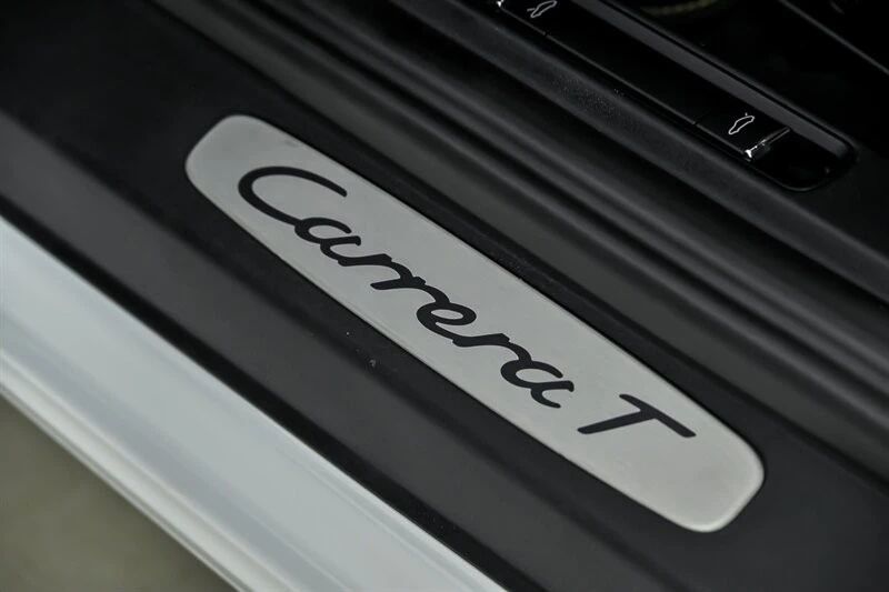 2018 Porsche 991 Carrera T - Image 17 of 31