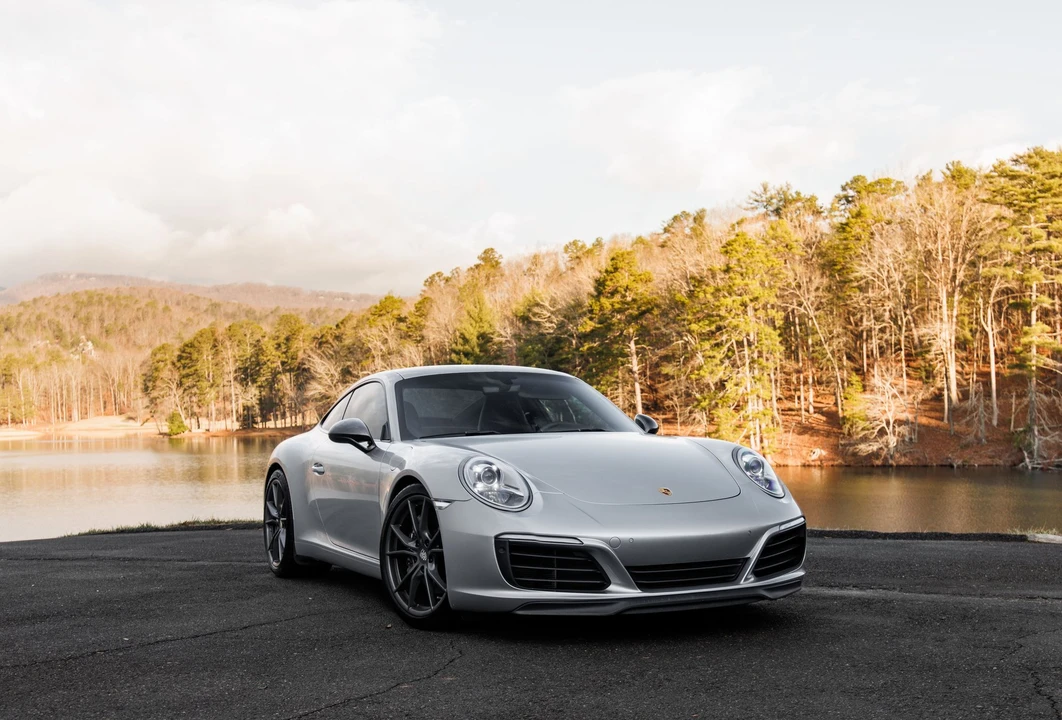 2018 Porsche 991 Carrera T - Image 6 of 19