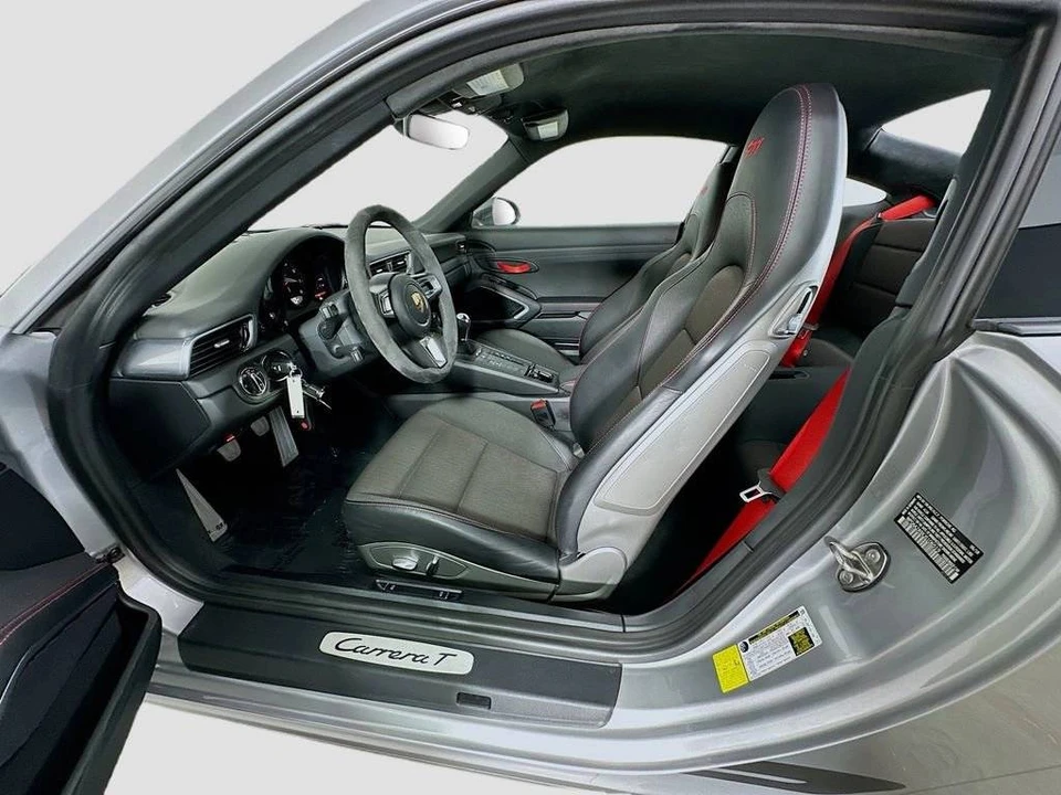 2018 Porsche 991 Carrera T - Image 5 of 5