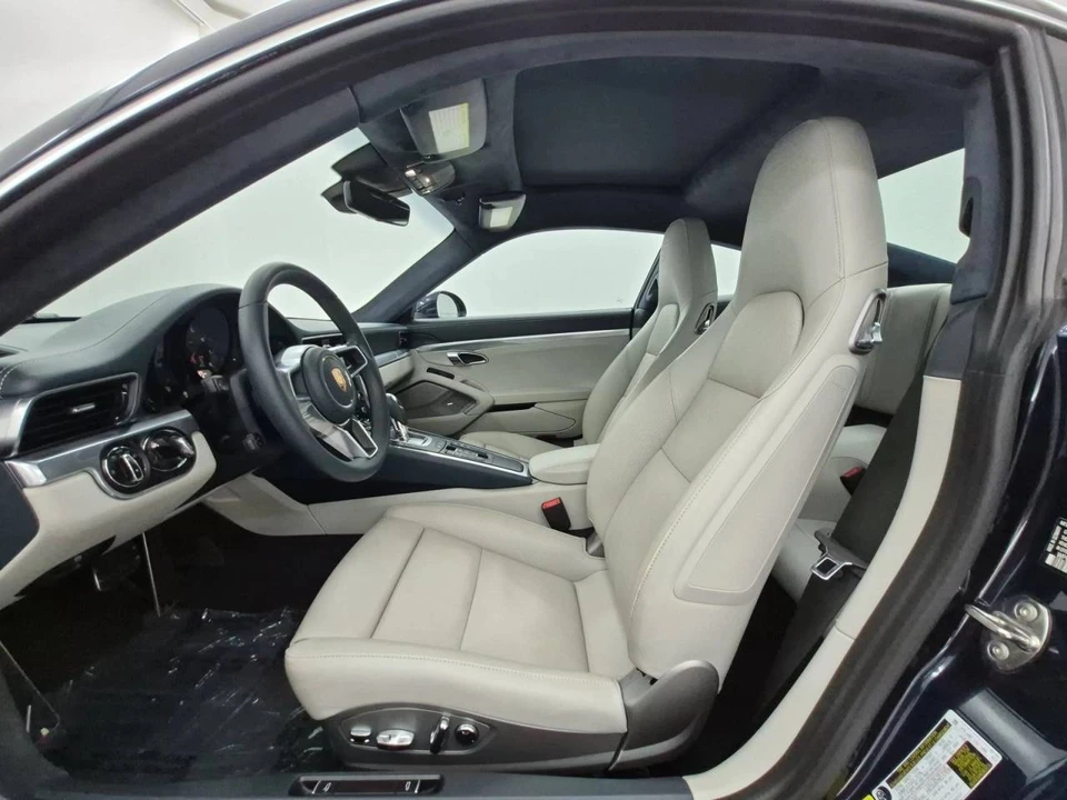 2018 Porsche 991 Carrera - Image 5 of 5