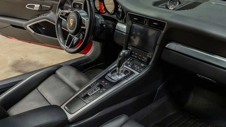 2018 Porsche 991 Carrera - Image 14 of 20