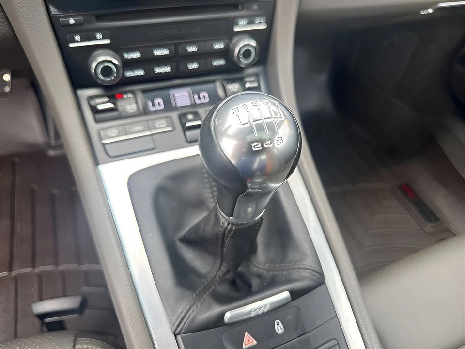 2018 Porsche 991 Carrera - Image 16 of 21