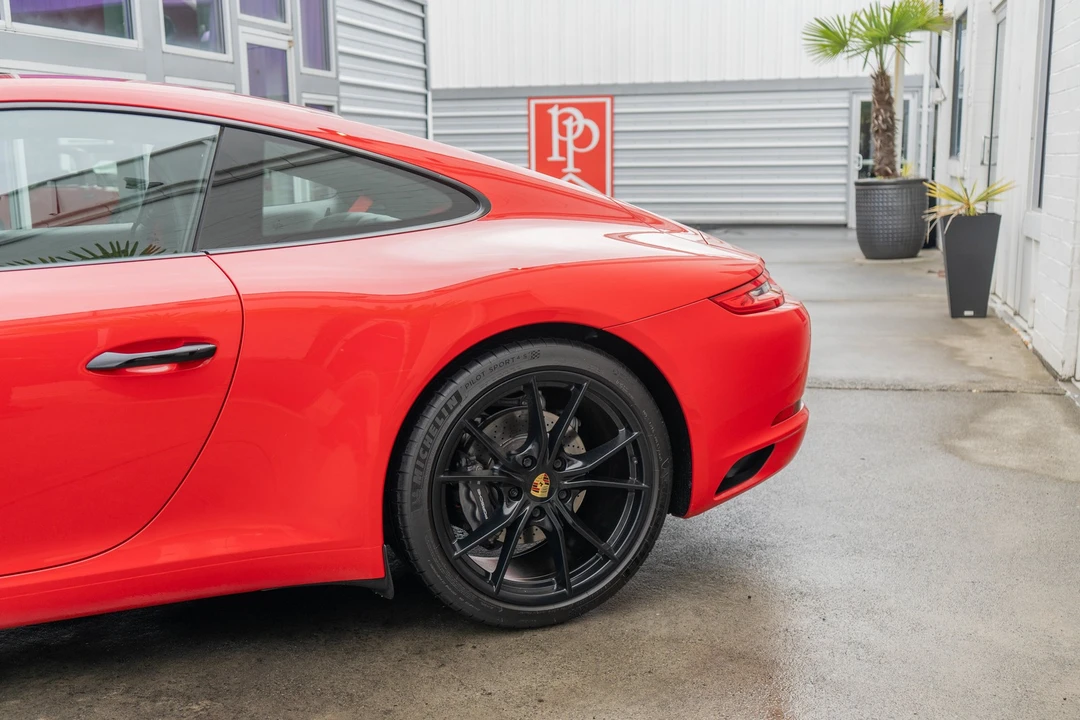 2018 Porsche 991 Carrera - Image 4 of 31