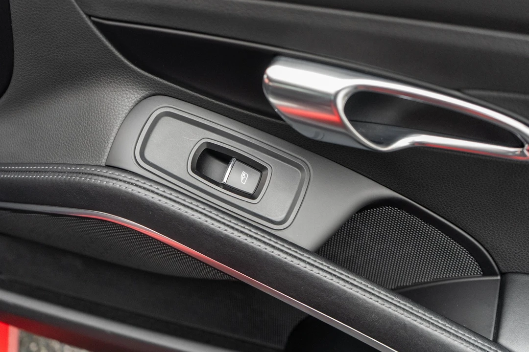 2018 Porsche 991 Carrera - Image 26 of 31
