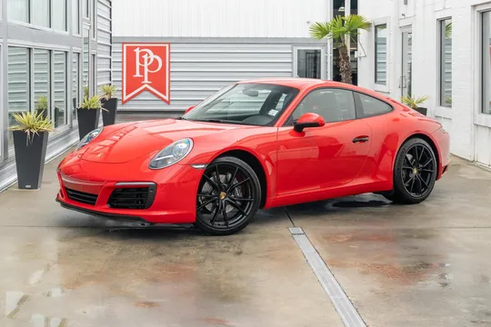 2018 Porsche 911 Carrera