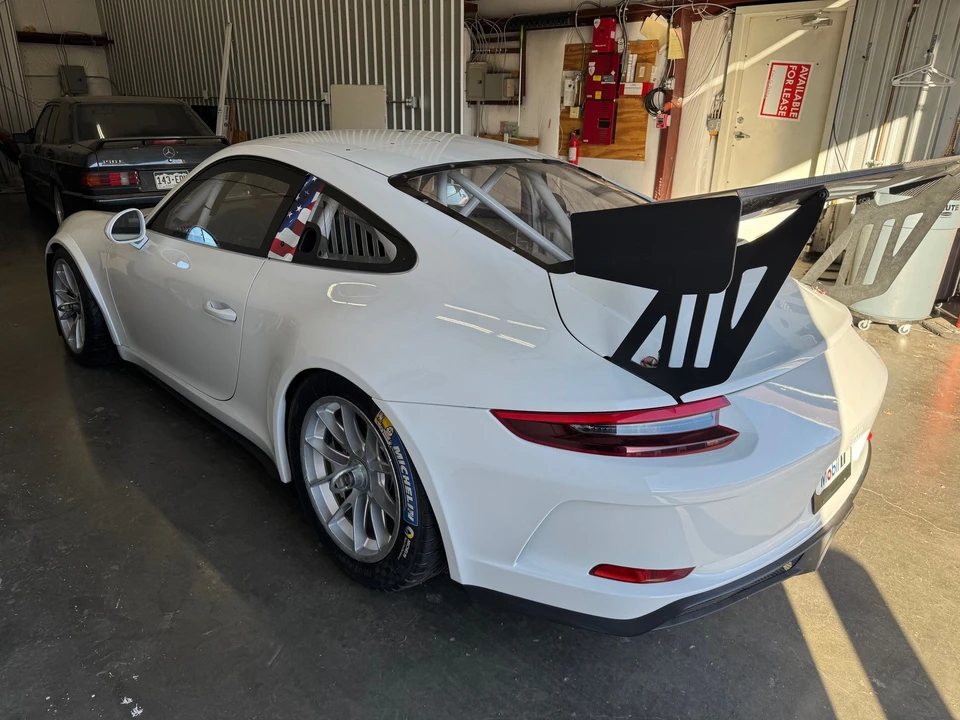2018 Porsche 991 Carrera - Image 2 of 2