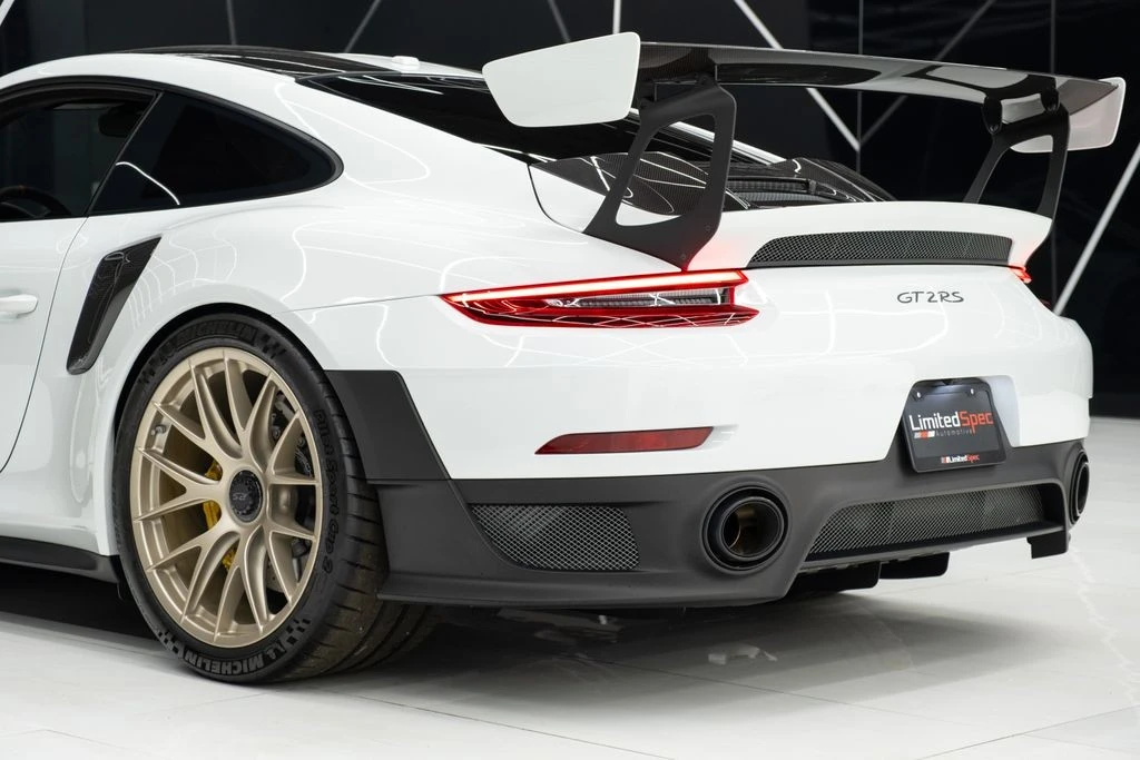 2018 Porsche 991 GT2 RS - Image 8 of 21