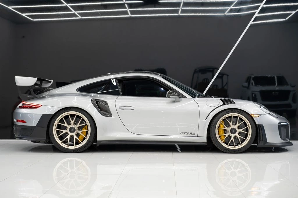 2018 Porsche 991 GT2 RS - Image 9 of 21