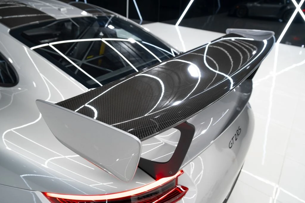 2018 Porsche 991 GT2 RS - Image 19 of 21