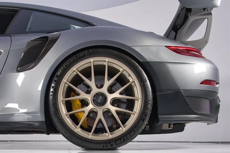 2018 Porsche 991 GT2 RS - Image 7 of 21