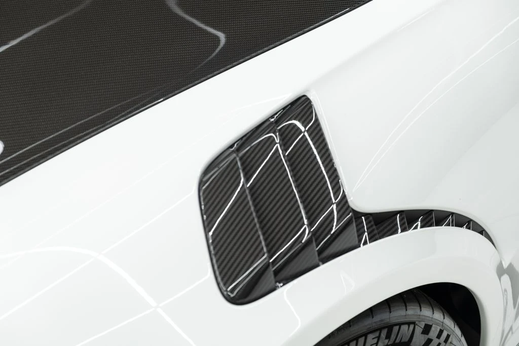 2018 Porsche 991 GT2 RS - Image 17 of 21