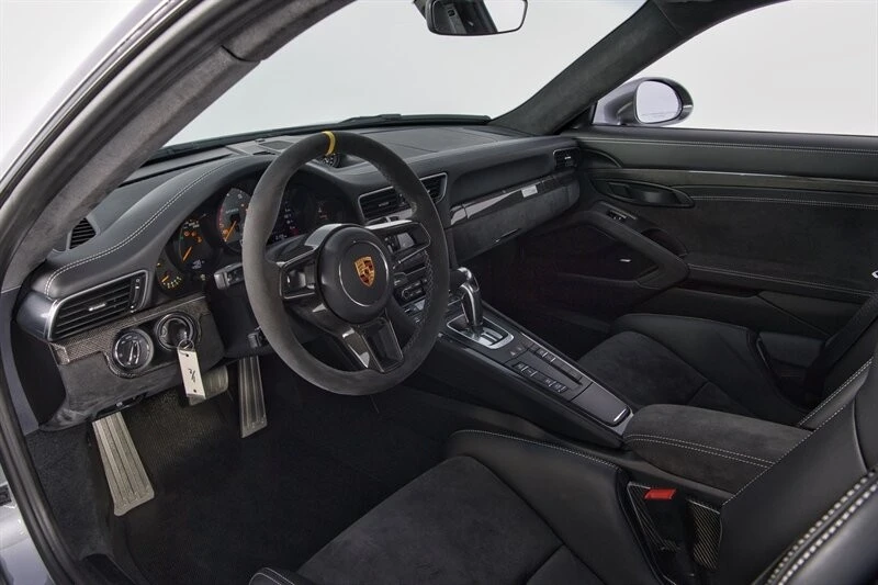 2018 Porsche 991 GT2 RS - Image 12 of 21