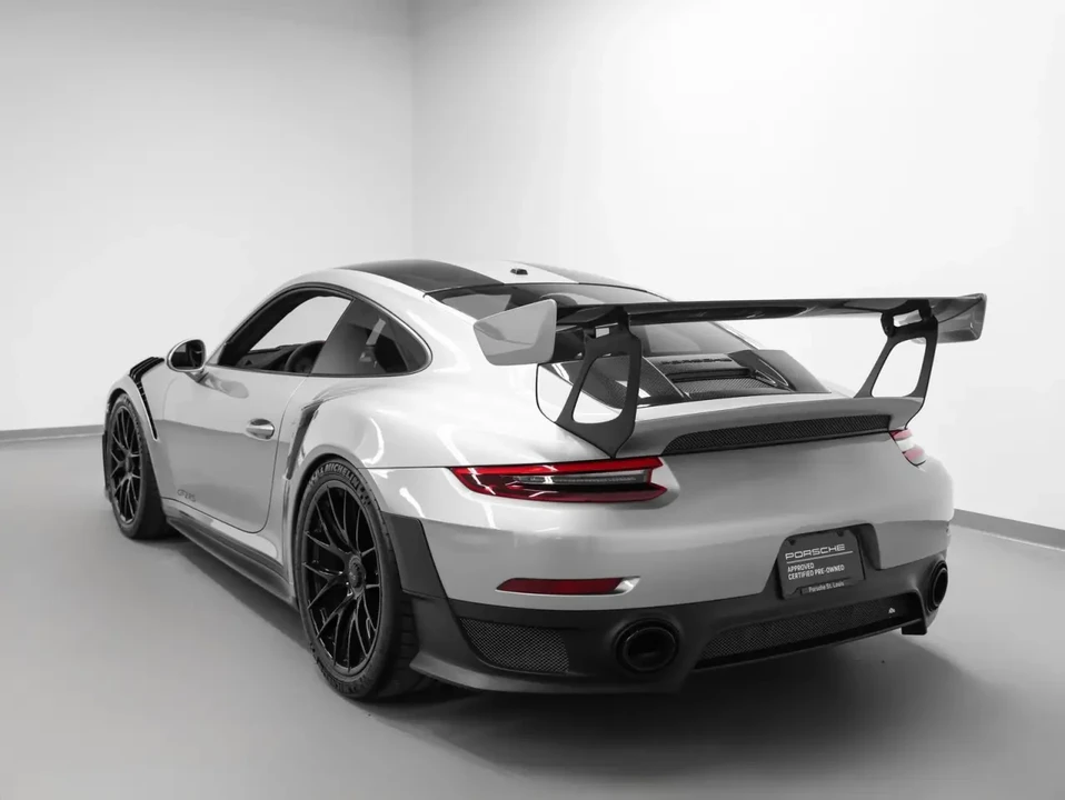 2018 Porsche 991 GT2 RS - Image 3 of 12