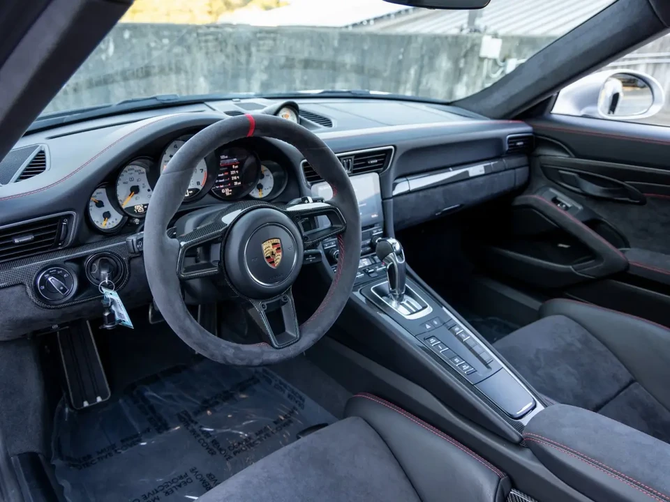 2018 Porsche 991 GT2 RS - Image 4 of 7