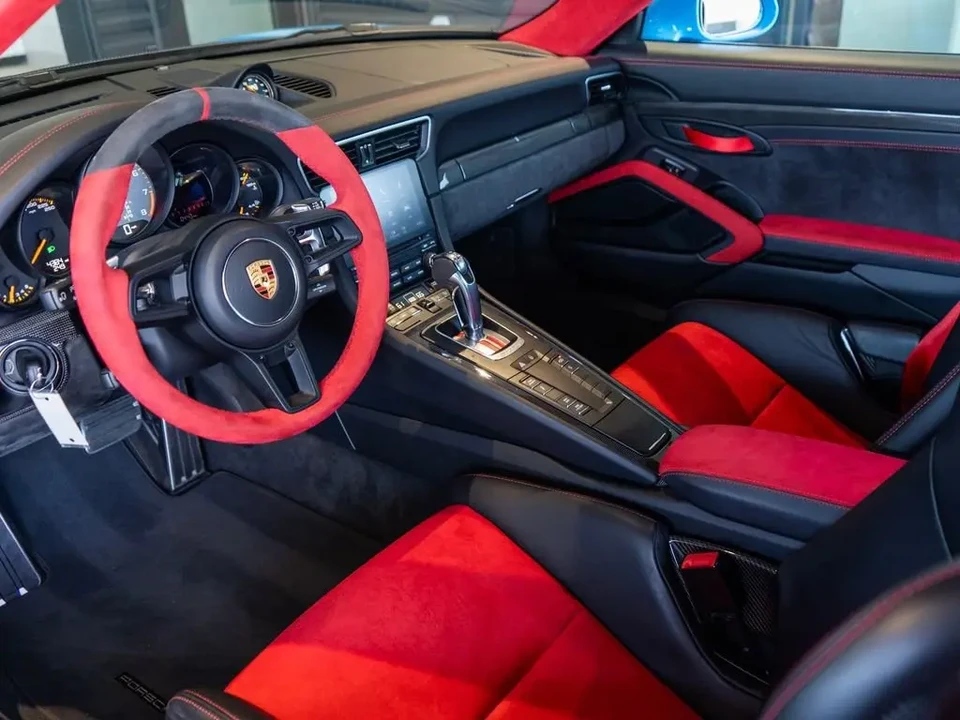 2018 Porsche 991 GT2 RS - Image 5 of 6