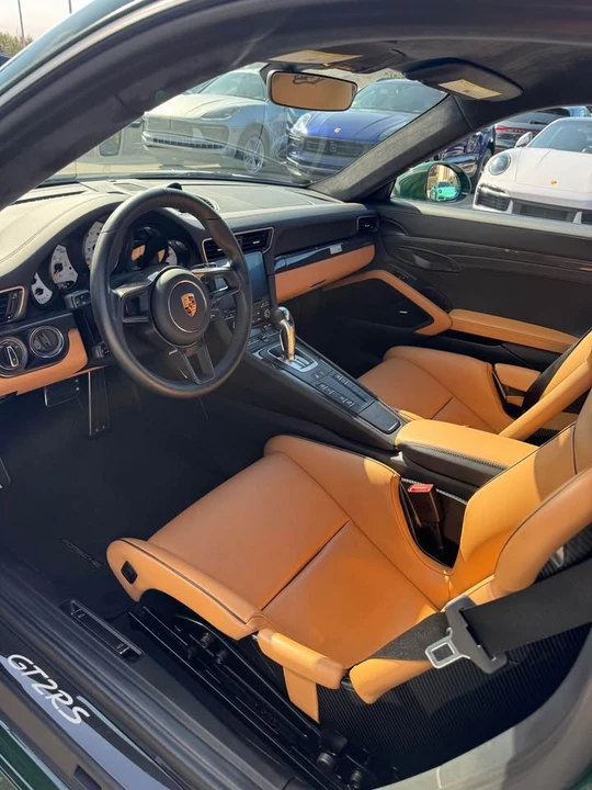 2018 Porsche 991 GT2 RS - Image 11 of 17