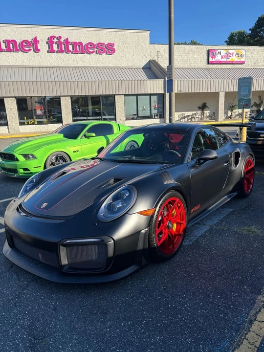 2018 Porsche 991 GT2 RS - Image 9 of 9