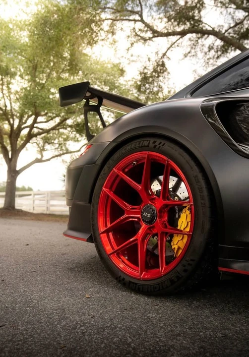 2018 Porsche 991 GT2 RS - Image 5 of 9