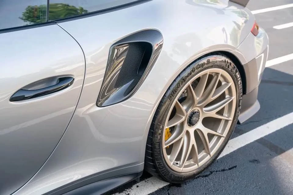 2018 Porsche 991 GT2 RS - Image 8 of 16