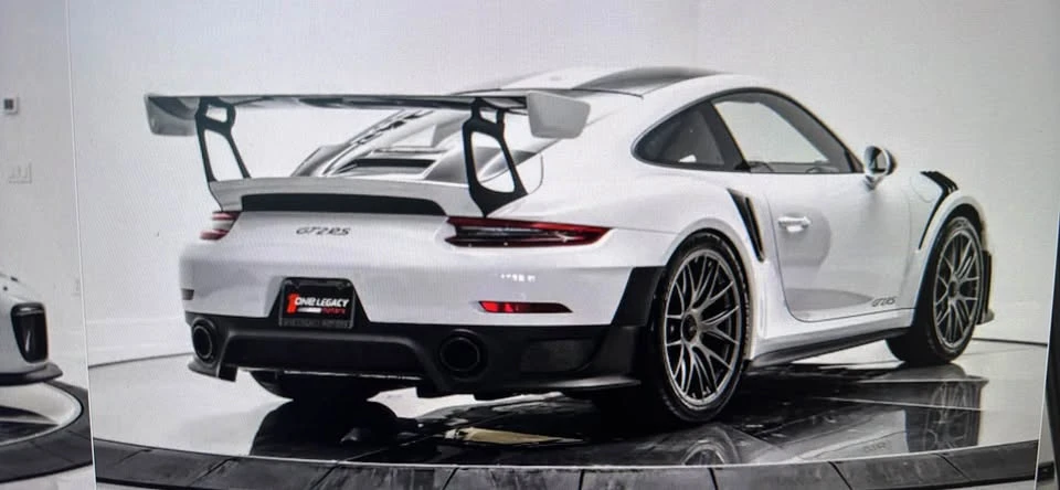 2018 Porsche 991 GT2 RS - Image 4 of 18