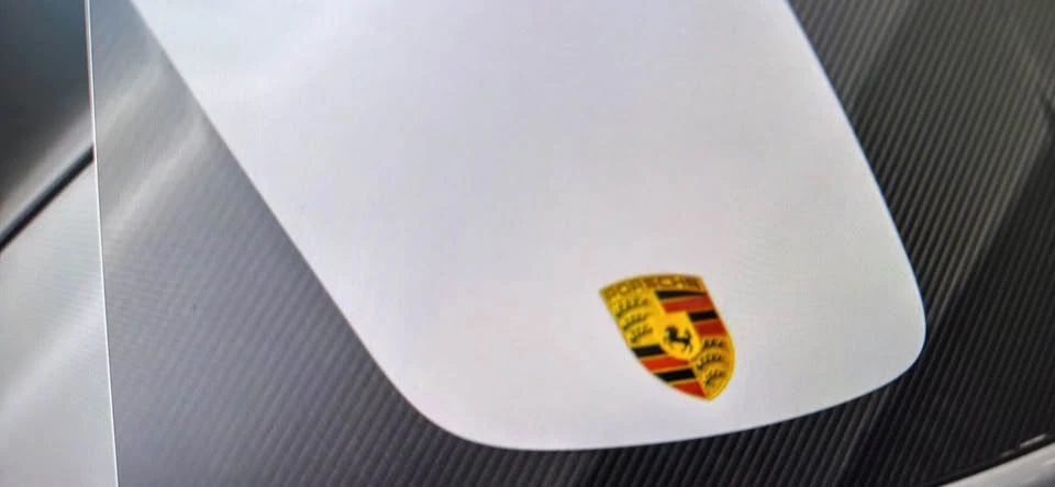 2018 Porsche 991 GT2 RS - Image 17 of 18