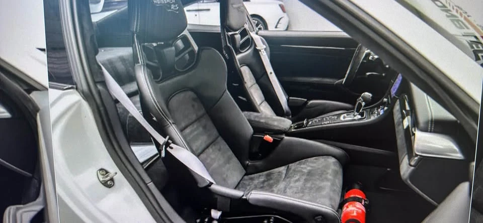 2018 Porsche 991 GT2 RS - Image 13 of 18