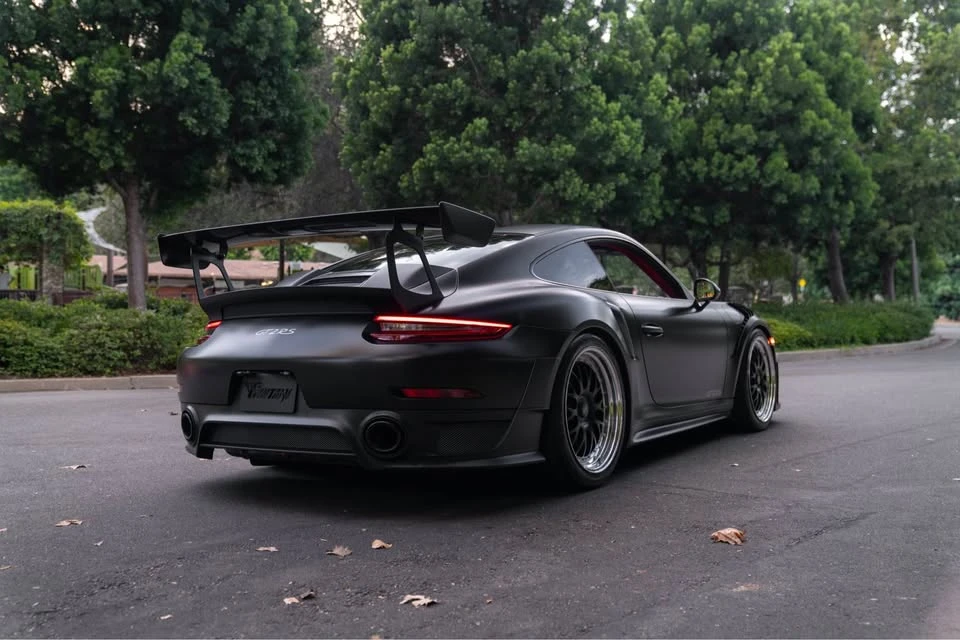 2018 Porsche 991 GT2 RS - Image 4 of 20