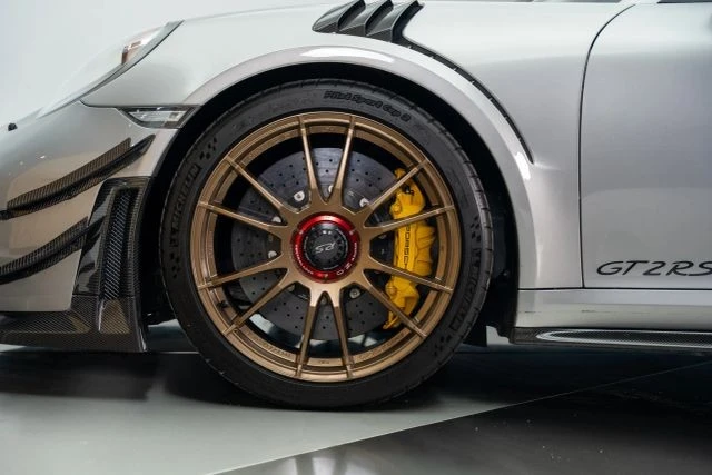 2018 Porsche 991 GT2 RS - Image 5 of 21