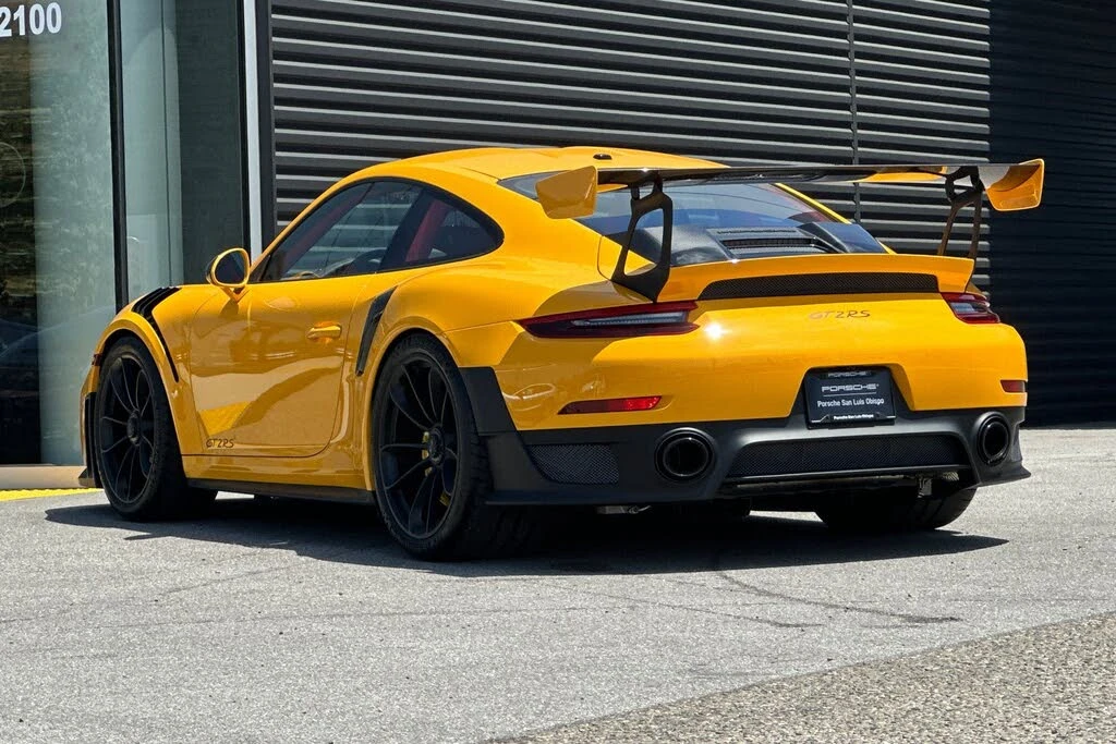 2018 Porsche 991 GT2 RS - Image 3 of 31