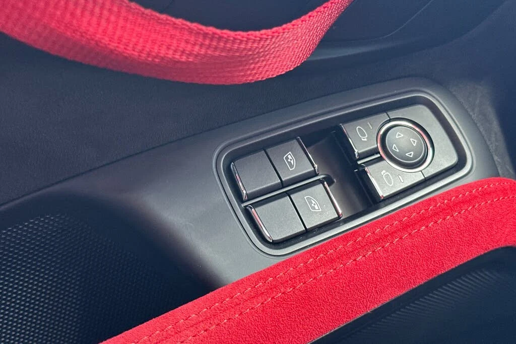 2018 Porsche 991 GT2 RS - Image 13 of 31