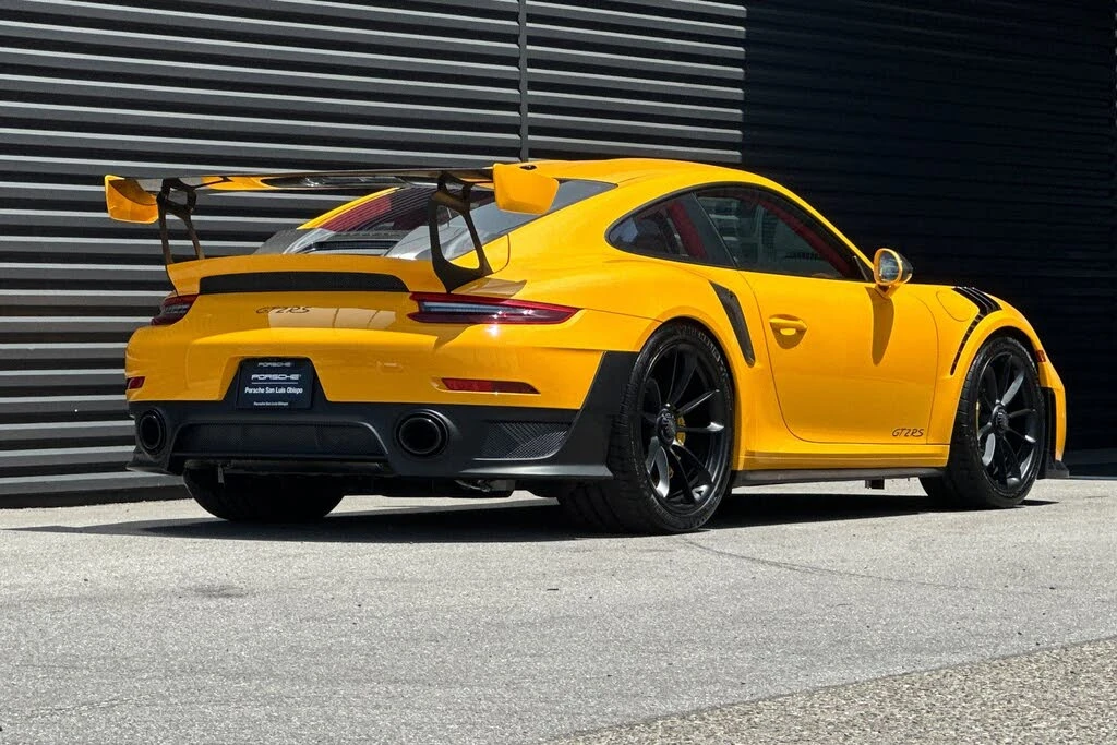 2018 Porsche 991 GT2 RS - Image 8 of 31