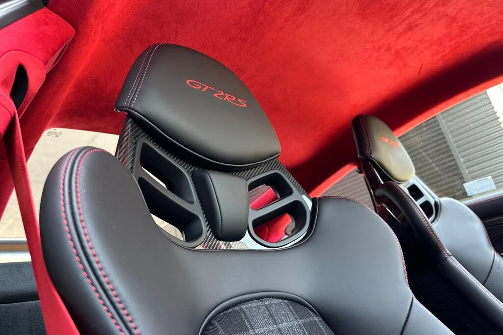 2018 Porsche 991 GT2 RS - Image 17 of 31