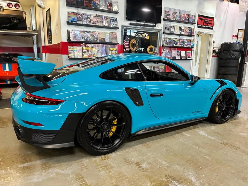 2018 Porsche 991 GT2 RS - Image 8 of 31