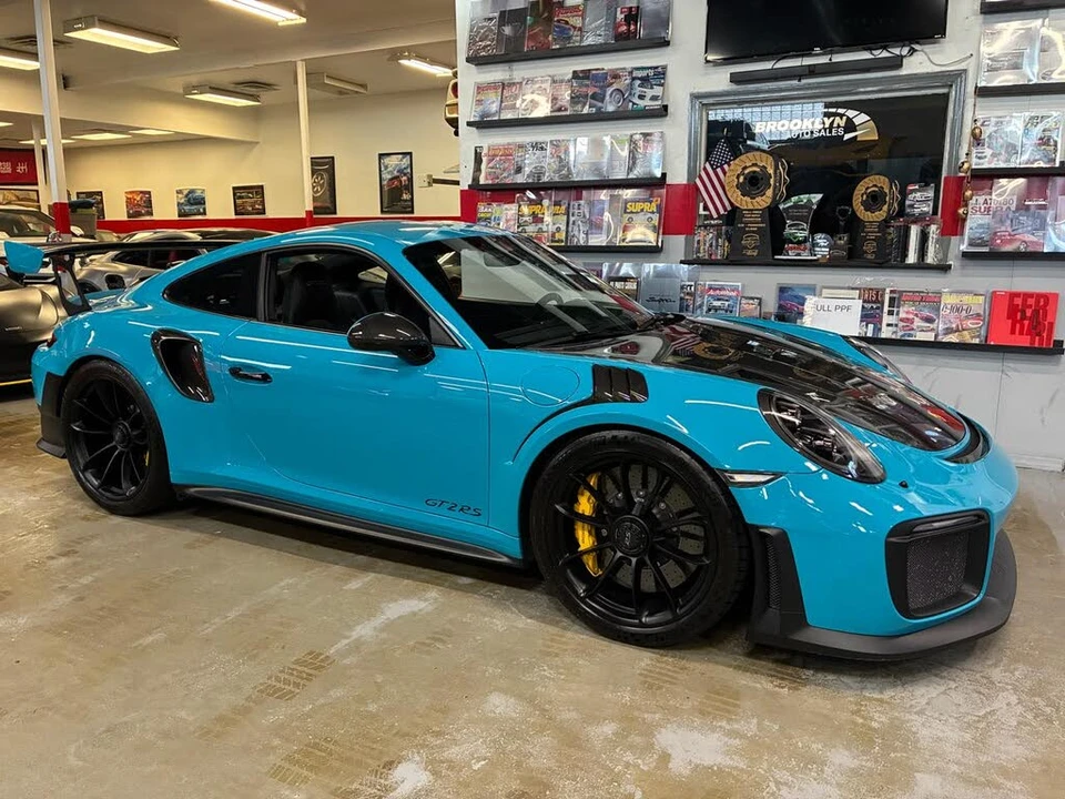 2018 Porsche 991 GT2 RS - Image 6 of 31