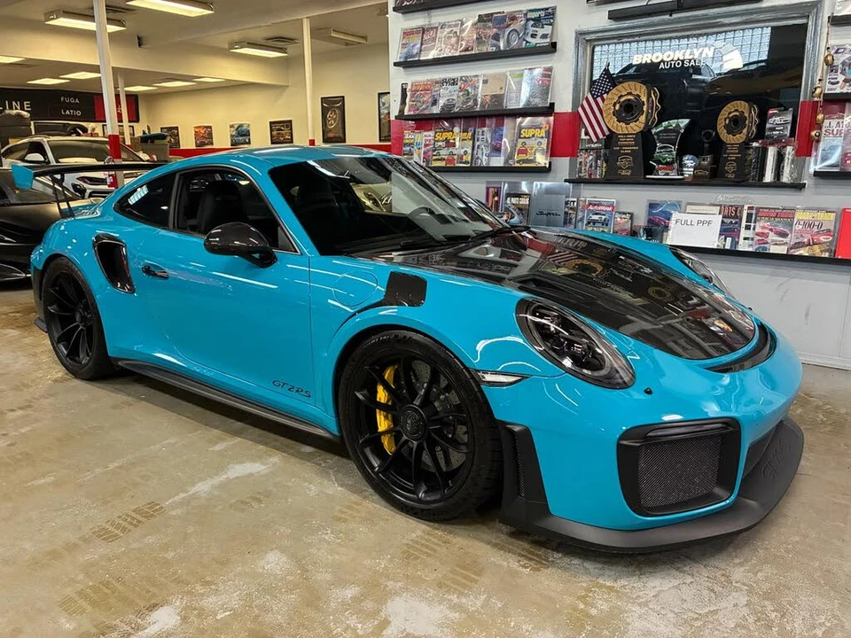 2018 Porsche 991 GT2 RS - Image 5 of 31