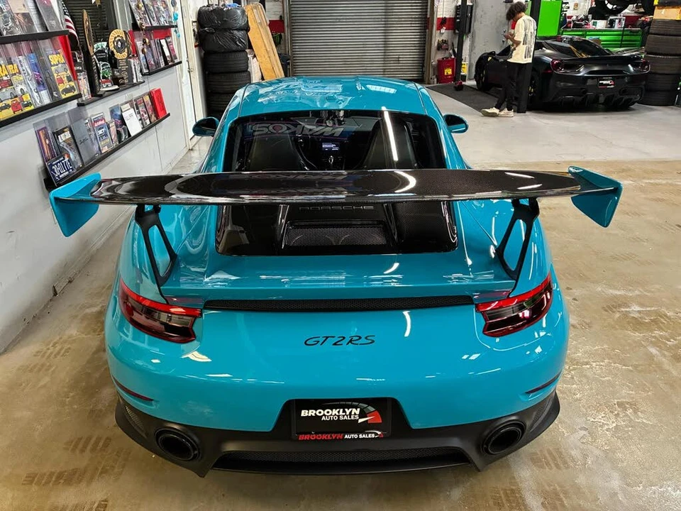 2018 Porsche 991 GT2 RS - Image 11 of 31