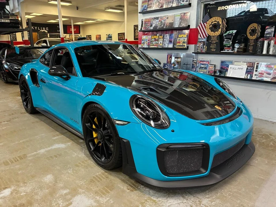 2018 Porsche 991 GT2 RS - Image 4 of 31