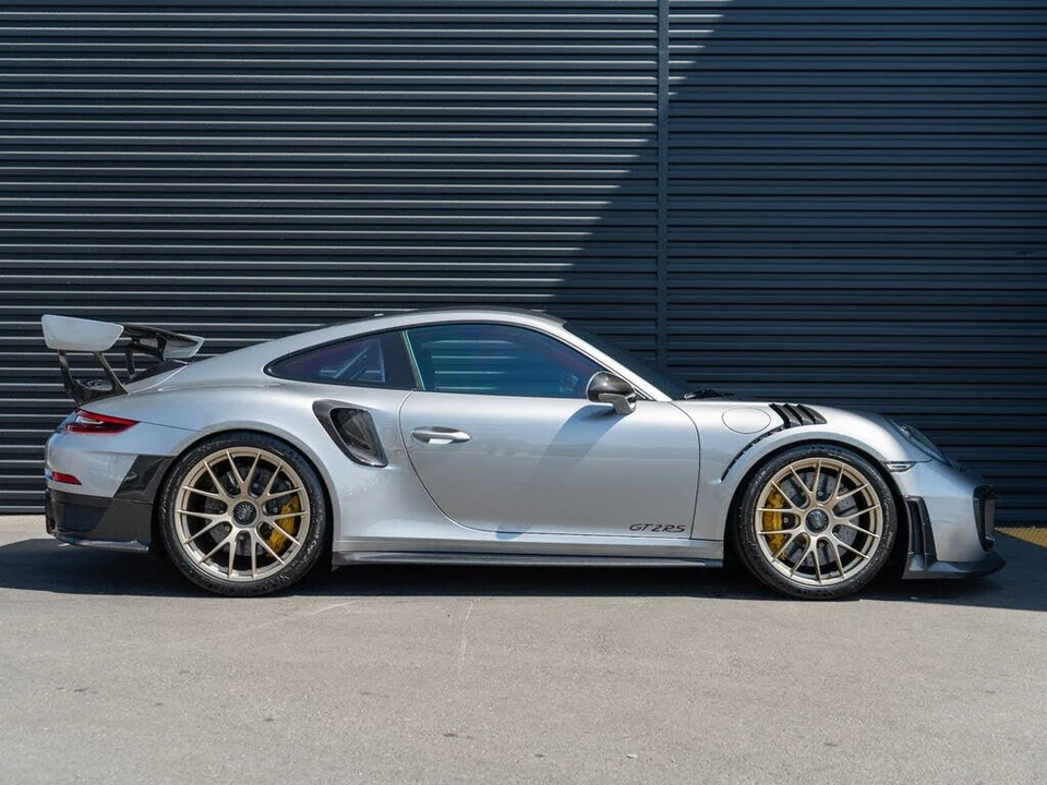 2018 Porsche 991 GT2 RS - Image 8 of 31