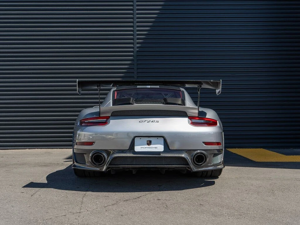 2018 Porsche 991 GT2 RS - Image 10 of 31