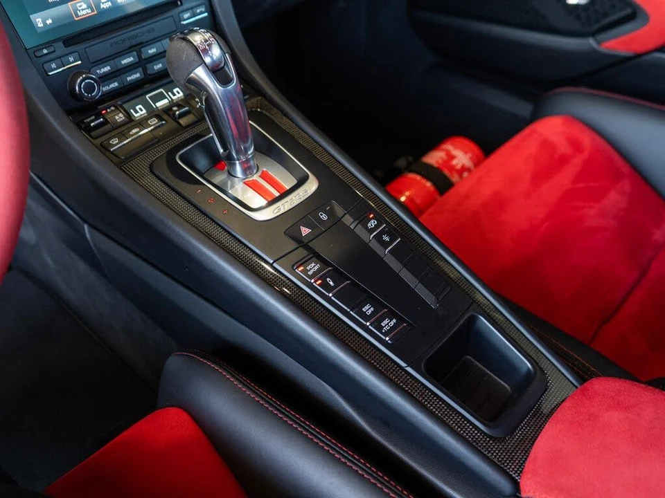 2018 Porsche 991 GT2 RS - Image 26 of 31