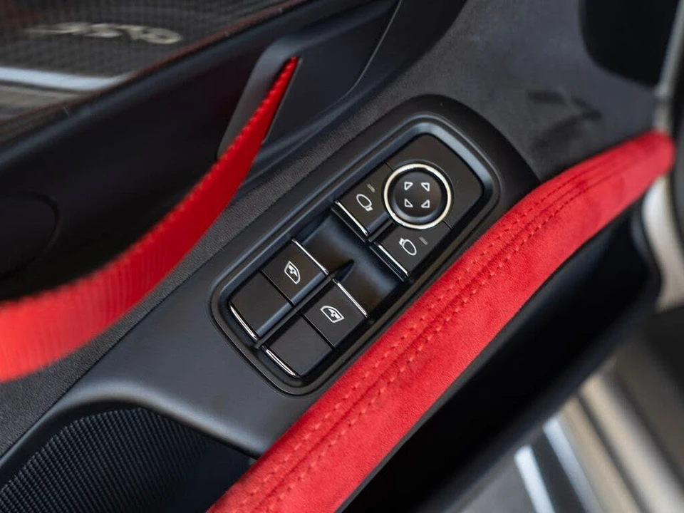 2018 Porsche 991 GT2 RS - Image 30 of 31