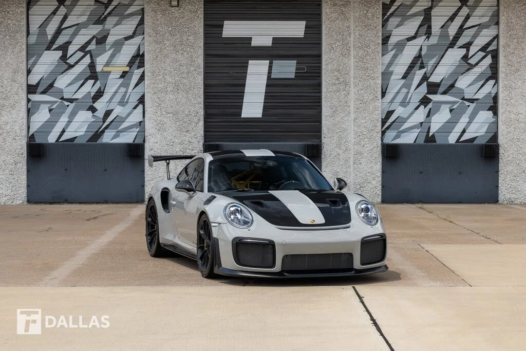 2018 Porsche 991 GT2 RS - Image 2 of 31