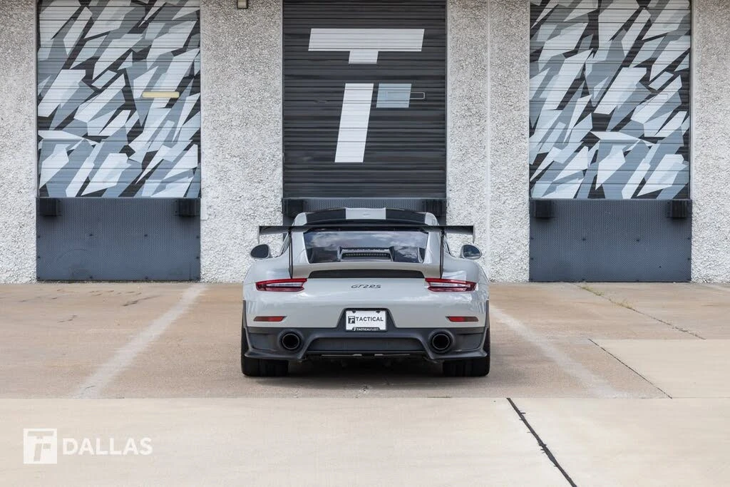 2018 Porsche 991 GT2 RS - Image 13 of 31