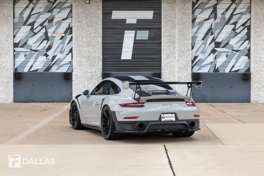 2018 Porsche 991 GT2 RS - Image 11 of 31